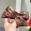 Grampo de Cabelo Lã com Laço Xadrez Vermelho Novo Outono e Inverno Presilha de Tubarão de Cabelo Retrô