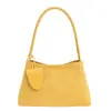 La Popular Bolsa Retro Frosted para Axila de Mujer de Este Año Otoño Temprano 2025 Versátil Simple para el Trabajo Viajero Bolso de Hombro