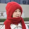 Una generación de gorro bufanda de lana gruesa con forro polar para mujer, invierno, mediana edad, protección cálida para los oídos, gorro de punto para la nieve