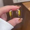 Pendientes Retro Redondos de Cruz con Gota de Aceite, Pendientes de Temperamento Elegantes y Sencillos, Pendientes de Lujo Ligero de Nicho de Gama Alta al por Mayor para Mujeres