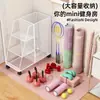 Cesta de Almacenamiento para Esterilla de Yoga Estante de Almacenamiento para Equipos Deportivos y de Fitness Carrito Pequeño de Hierro con Ruedas para Bádminton Hogar