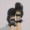 Zapatos Punk Metálicos Negros Estilo Gótico Mary Jane Plataforma Zapatos Pequeños de Cuero Zapatos Retro para Mujer con Cadena de Amor