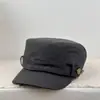Sombrero artístico retro de copa plana ecuestre para mujer, versátil para primavera y otoño, sombrero octogonal que adelgaza el rostro, gorra única y de nicho de estilo newsboy y pintor.