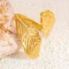 Anillo de Luz Abierto de Acero de Titanio Europeo y Americano Anillo de Dedo Hoja de Lujo de Alta Sensación Chapado en Oro de 18K Anillo de Acero Inoxidable Anillo Transfronterizo
