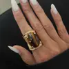 Anillo Ancho Geométrico Cepillado Estilo Europeo y Americano Transfronterizo Ins para Mujer, Joyería de Anillo Maillard Gradiente Punk