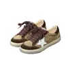Zapatos retro de cuero genuino estilo coreano con patrón de estrellas desgastado, nueva colección otoño 2026, zapatos planos casuales, tenis para mujer
