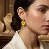 Brincos de Prata 925 Estilo Europeu e Americano Personalizados da Moda Cravejados com Diamantes, Novos Brincos Versáteis de Design Floral de Nicho Luxuoso Transfronteiriço