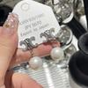 Pendientes Exquisitos y Elegantes del Mismo Estilo que la Colección de Saisai, Pendientes de Perla de Alto Brillo con Aguja de Plata S925, Versátiles y a la Moda, con un Aspecto de Marca Reconocida