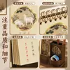 Calendario de escritorio con portalápices de madera integrado en veta de nogal oscuro, calendario de escritorio multifuncional para escritorio de oficina corporativa, personalizable