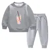 Traje de suéter para niños otoño e invierno 2023 estilo occidental nuevo para niños medianos y grandes grueso con forro polar cálido ropa de invierno traje de manga larga