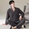 Pijama popular para hombre de transmisión en vivo, 100% algodón, cárdigan de otoño e invierno, manga larga, con cuello, conjunto de ropa para el hogar de primavera y otoño, se puede usar en el exterior