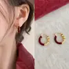 Aretes Geométricos de Corazón con Goteo de Aceite Rojo Ancora, Estilo Retro de Hong Kong, Aretes de Moda y Versátiles, Aretes de Nicho de Alta Gama