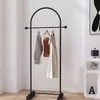 Colgador de Ropa de Pared para el Hogar de Lujo Sencillo Colgador de Armario de Dormitorio de Pie Estante de Almacenamiento Perchero