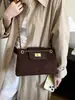 2026 Nuevo Otoño/Invierno Yuezi Retro Cadena de Diamantes Bolso Grande Texturizado para Mujer de Viaje Diario Bolso de Hombro Único Cruzado Tote Bolso de Moda