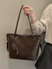 Bolsa Retro Escarchada de Gran Capacidad para Mujer 2025 Nuevo Estilo Bolso de Hombro Versátil para Ir al Trabajo Bolso Tote Tipo Cubo