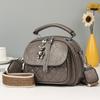 Bolso de Mano Texturizado Retro Europeo y Americano para Mujer Bolso de Hombro Casual Ancho que Combina con Todo Bordado de Diamantes Bolso Cruzado Simple para Madre