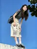 ChaoLi tem em estoque jeans cropped branco bordado com coração, calças versáteis de comprimento médio de cintura alta, novidade do verão de 2026