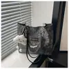 Bolso de Gran Capacidad para Mujer 2025 Nueva Moda Exquisito Bolso de Hombro con Cadena para el Trabajo y los Viajes Diarios Estudiantes a Clase para Llevar Regalos