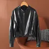 Transfronterizo 2026 nuevo modelo chaqueta de cuero de oveja encerado para mujer con cuello alto estilo biker abrigo corto al por mayor moderno