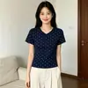 Camiseta Feminina de Algodão 2026 Verão Gola V Manga Curta com Estampa de Bolinhas, Versátil Slim Fit Ajusta na Cintura Meia Manga Camiseta Básica Feminina para Exportação