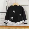 Camiseta interior para niños, Camiseta de encaje con lazo para niñas de primavera y otoño, Top versátil, Ropa de bebé, Ropa para bebés y niños