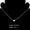 Em estoque Hot Sale Love Heart Shape Corrosion Inglês Letra A-Z Pequeno Furo Bead Pingente Titanium Steel Colar de Estilo Europeu e Americano