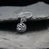 Anillo Retro de Plata Tailandesa con Diseño Calado de Pelota Takraw para Mujer, Bolsa Ruyi Abrible, Nuevo Estilo Étnico Chinoiserie