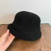 Chapéu de Bacia de Lã Tricotado Cor Mista para Mulheres, Estilo Aniversário, Elegante Chapéu de Abajur com Borda Enrolada, Chapéu de Pescador Doce Redutor de Idade para Outono e Inverno