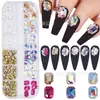 Nuevos productos semiacabados de joyería para uñas de diamante de pelo Súper Brillante Corazón Torcido Diamante rectangular bola de diamante hecha a mano Traje de diamantes para uñas de perla
