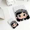 Espejo de maquillaje plegable lindo y adorable con temática de Xiaoman para escritorio de dormitorio de estudiante, portátil para retoques de niñas