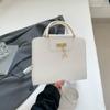 Bolsa de Mão Quadrada Pequena Casual Simples Estilo Coreano Nova Moda Verão 2025 Bolsa de Ombro Texturizada Personalizada Bolsa Transversal Feminina
