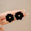 2025 Nuevos Pendientes Retro de Flor Roja Afelpada Moda de Gama Alta Franceses Festivos de Año Nuevo Pendientes Atmosféricos Tendencia