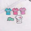 Broche de serie médica transfronteriza nuevo personalidad creativa dibujos animados dentista doctor enfermera traje de diente insignia venta al por mayor