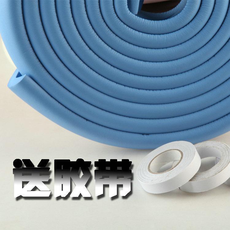 13345913470_2051895236