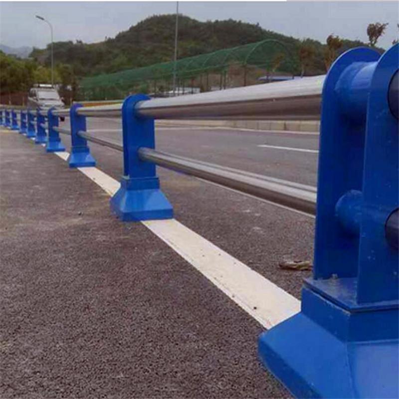 不锈钢道路护栏2