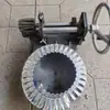 Máquina de Prensagem Manual para Embutimento e Isolamento Térmico de Chapas de Alumínio, Máquina Integrada para Redução de Diâmetro de Válvulas e Crimpagens de Bordas, Máquina de Laminação