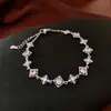 Pulseira com Fivela Quadrada de Zircônia, Estilo Levemente Luxuoso e Simples, Pulseira Fashion e Versátil para o Dia a Dia, Brincos Exclusivos de Alta Qualidade