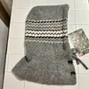 Chapéu e Cachecol Jacquard Azul Estilo Fair Isle Tudo-em-Um Inverno Circunferência da Cabeça Grande Proteção Quente para Ouvidos Balaclava para Mulheres