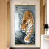 M58 Tigre Imagen Tigre Feroz Descendiendo Montaña Tigre Feroz Ascendiendo Montaña Sala de Imágenes Entrada Estudio Rollo Pintura Decorativa