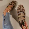 2026 Otoño Nuevos Zapatos Casuales para Mujer de Suela Blanda Cómodos Planos Talla Grande Zapatos Perezosos Transfronterizos wish