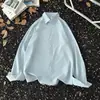 Venta directa de fábrica: Camisas versátiles de color liso para hombre para primavera y otoño, con un nuevo diseño moderno de estilo japonés, inspirado en la moda de Harajuku, con una estética artística y retro americana
