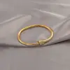 Pulsera Geométrica de Zirconia de Acero de Titanio de Moda Europea y Americana Transfronteriza para Mujer, Pulsera Abierta de Lujo Ligero de Gama Alta de Nicho de Moda Que No Se Desvanece