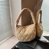 Bolsa feminina bolsa grande capacidade primavera/verão 2024 nova bolsa de ombro em tecido de náilon all-match bolsa de viagem