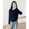 Suéter de Punto Trenzado Retro para Mujer 2026 Otoño/Invierno Estilo Coreano Bordado Logo de Caballo Pequeño Cuello Redondo Suéter Capa Base Venta al por Mayor