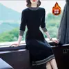 Falda con Abrigo Estilo Nuevo 2025, Otoño e Invierno Elegante con Cordones en la Cintura Vestido de Terciopelo de Longitud Media para Mujer