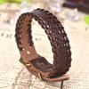 Nuevo Europeo y Americano Motocicleta Cuero Personalizado Pulsera Versátil Casual Capa Superior Piel Vacuna Envoltura Hebilla Aleación Pulsera Ajustable