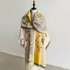 Chal cálido de estilo retro francés con estampado floral y bloques de color, bufanda gruesa de otoño e invierno, calentador de cuello versátil y elegante, al por mayor