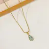 Colar Popular de Aço Titânio Integral com Design de Nicho para Mulheres, Adequado para o Trabalho, Elegante e Luxuoso, Revestimento de Ouro Real de Alta Qualidade, Corrente Versátil para Clavícula