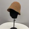 Chapéu de Pescador de Tricô Listrado Contrastante Estilo Coreano Preppy para Meninas Outono e Inverno Novo Quente e Doce em Forma de Sino