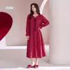 [100% Algodón] Nueva colección de otoño: pijamas de pareja rojos, camisón de noche de bodas de manga larga para mujer y ropa cómoda para estar en casa para el año de nacimiento